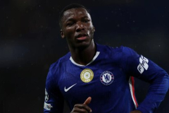 Chelsea thành bại tại Moises Caicedo